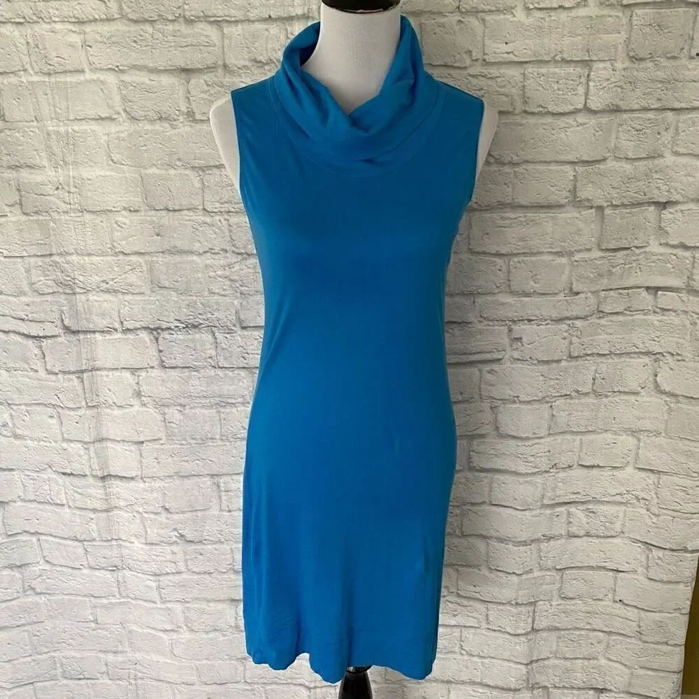 Express women M high neck sleeveless midi dress blue